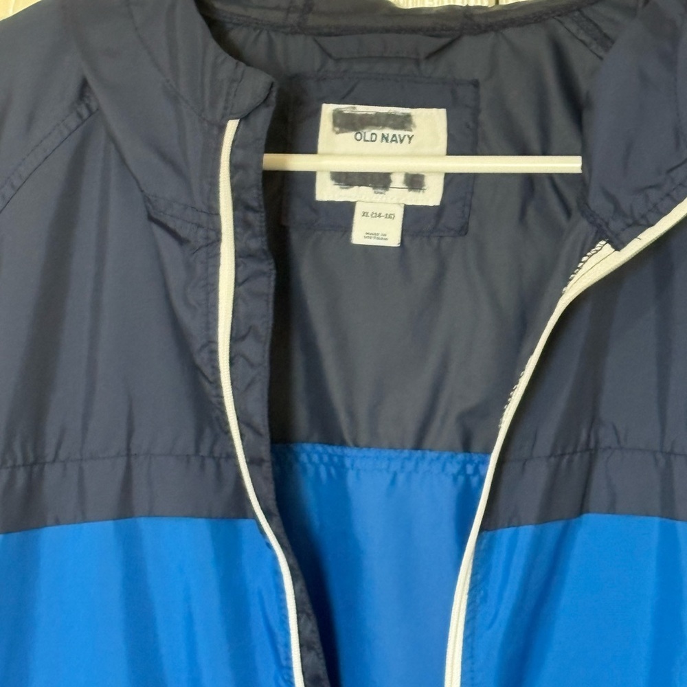 Old Navy Blue and Black Rain Jacket Windbreaker Hooded Full Zip Blue Size 14-16 - Picture 7 of 11